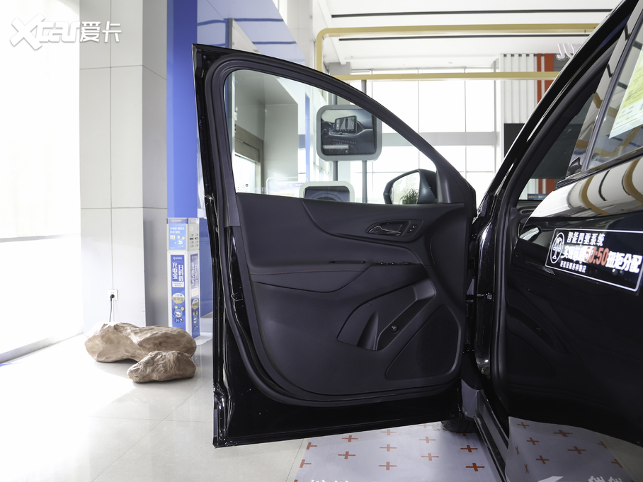 2021̽ 550T RS (q)ؽ