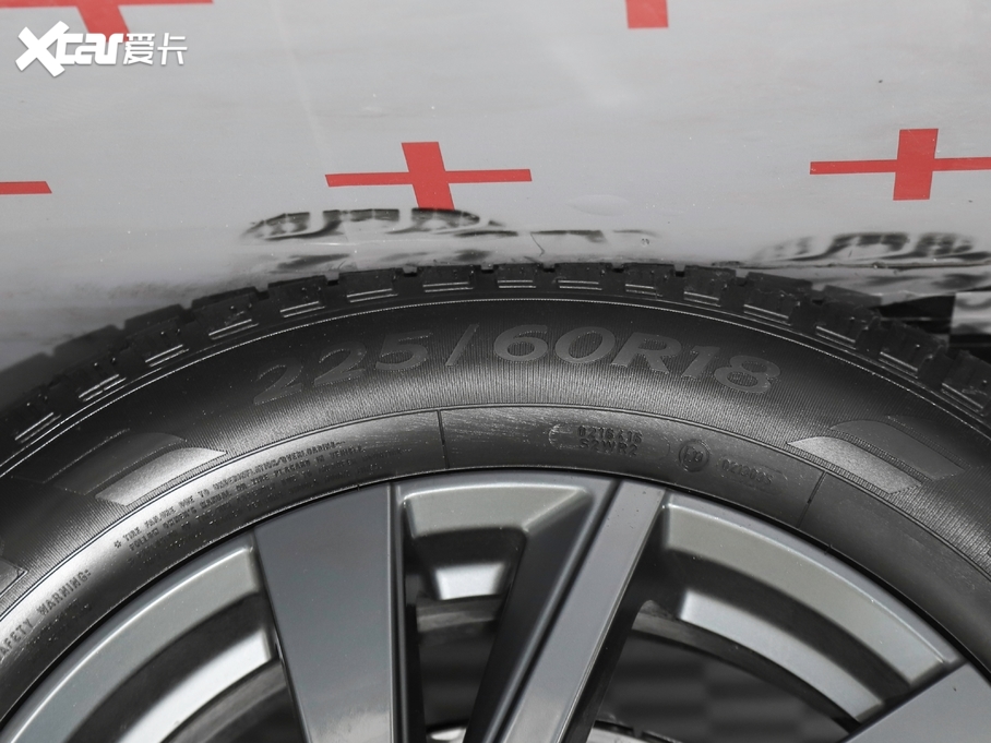 2021̽ 550T RS (q)ؽ