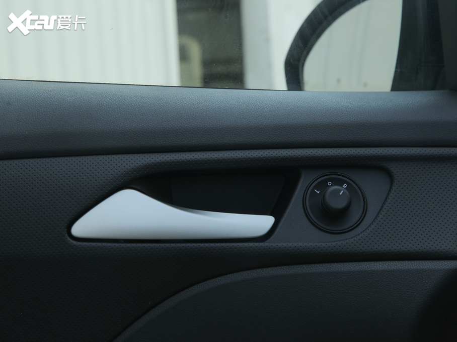 2020 Redline 320T p pxˬ