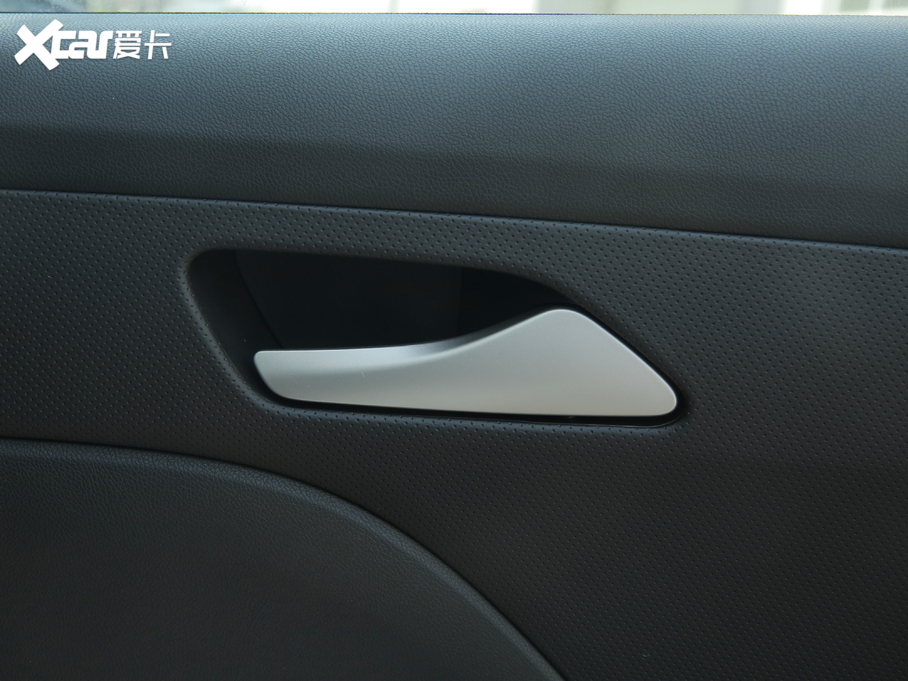 2020 Redline 320T p pxˬ