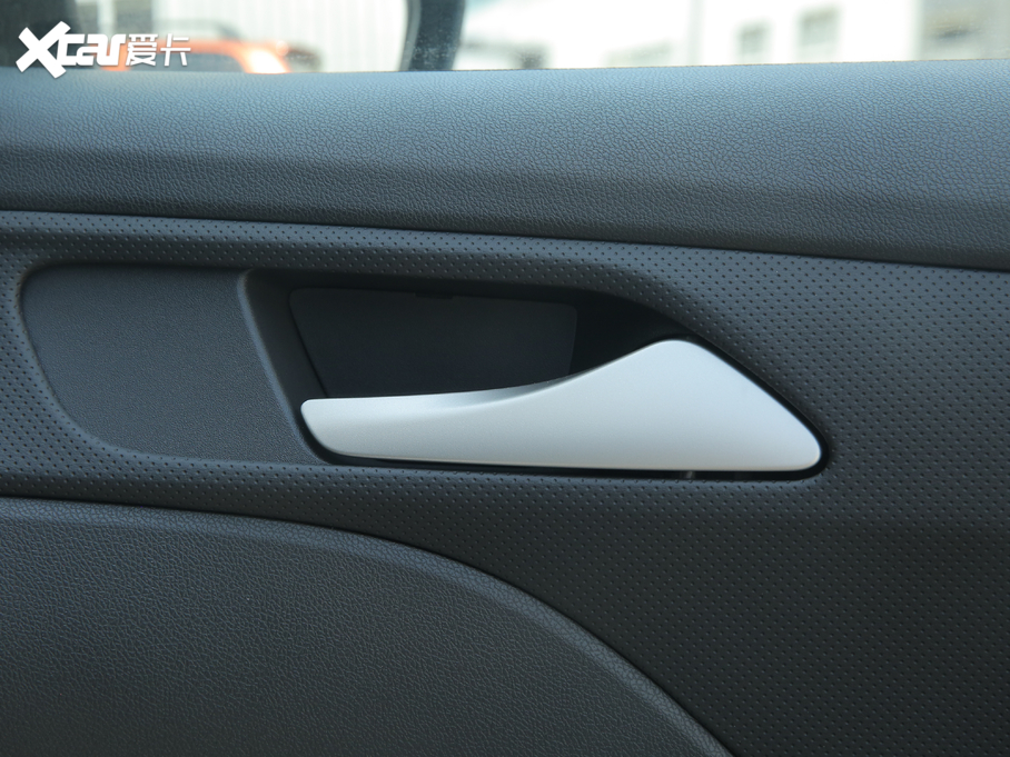 2020 Redline 320T p pxˬ