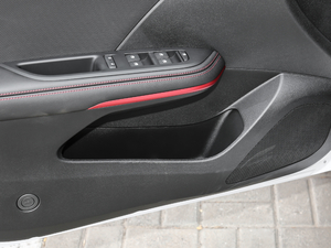 2020RS 330T p Ԅӕ ǰTg