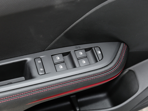 2020RS 330T p Ԅӕ {܇ƅ^	