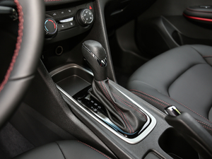 2020RS 330T p Ԅӕ QU