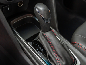 2020RS 330T p Ԅʹ QU