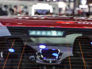 2020RS 330T p Ԅʹ ^