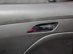 2020RS 330T p Ԅ(dng)ʹ g