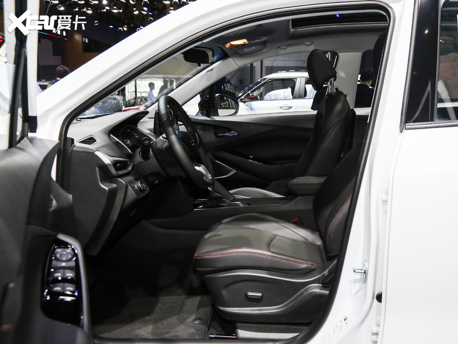 2020�����m�� �p�� Redline 530T �Ԅӿv���� 5+2��