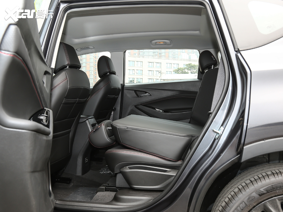 2020�����m�� �p�� Redline 530T �Ԅ�ҫ���� 5+2��