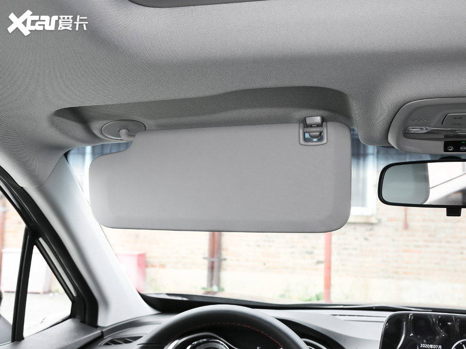 2020�����m�� �p�� Redline 530T �Ԅ�ҫ���� 5+2��