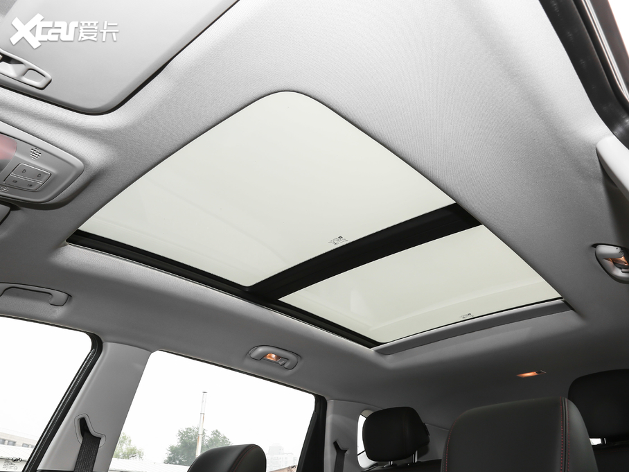 2020�����m�� �p�� Redline 530T �Ԅ�ҫ���� 5+2��