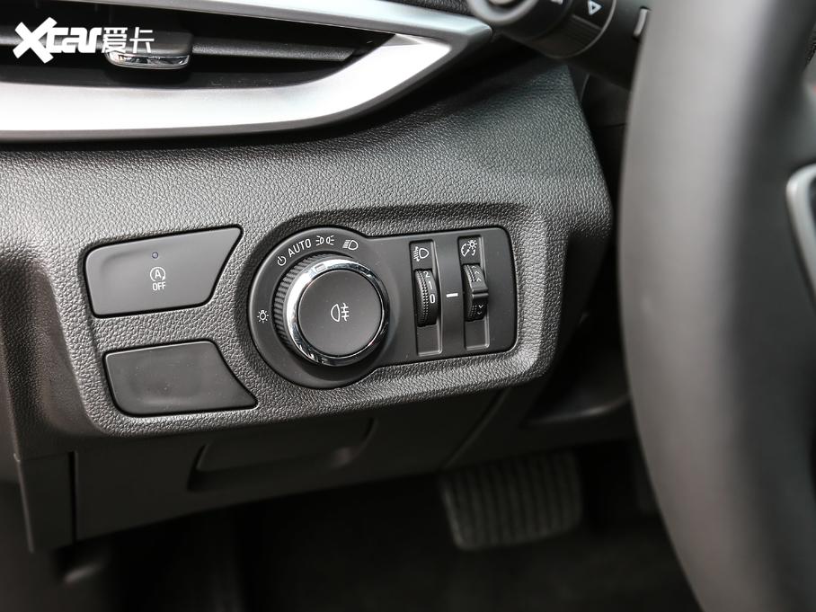 2020�����m�� �p�� Redline 530T �Ԅ�ҫ���� 5+2��