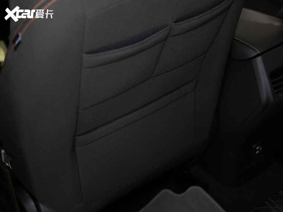 2020�����m�� �p�� Redline 530T �Ԅӿv���� 5+2��