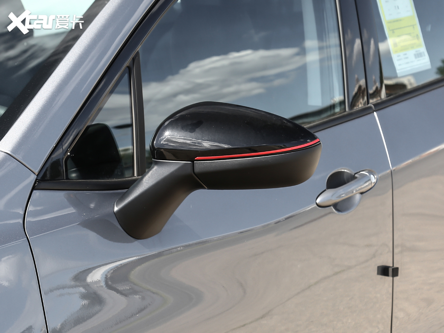 2020�����m�� �p�� Redline 530T �Ԅӿv���� 5+2��