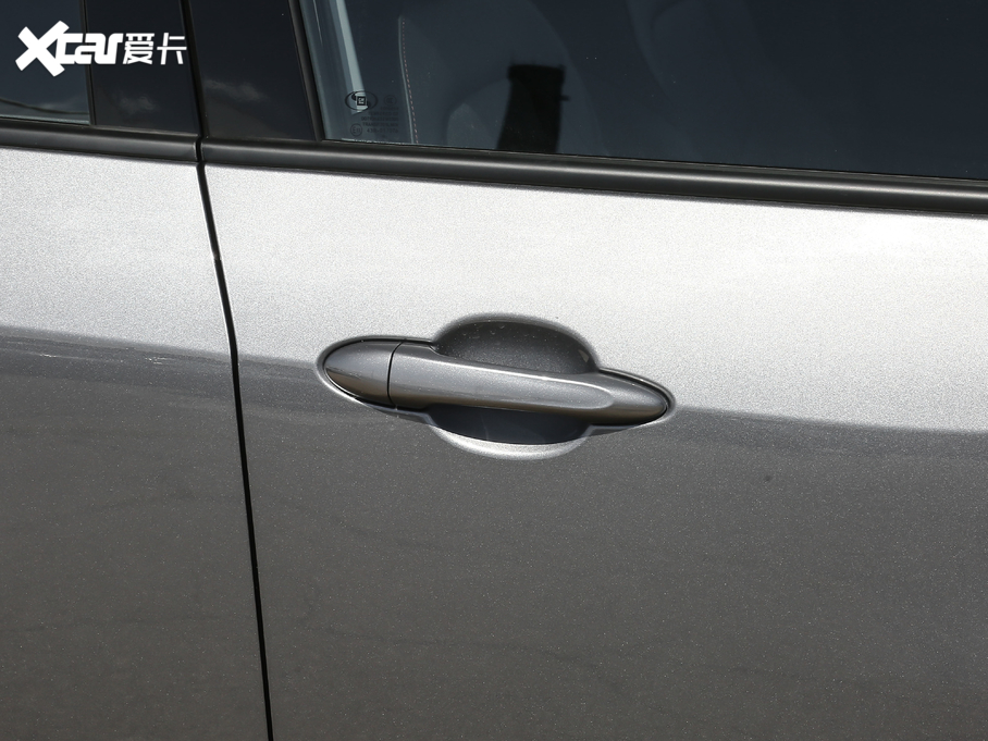 2020�����m�� �p�� Redline 530T �Ԅӿv���� 5+2��