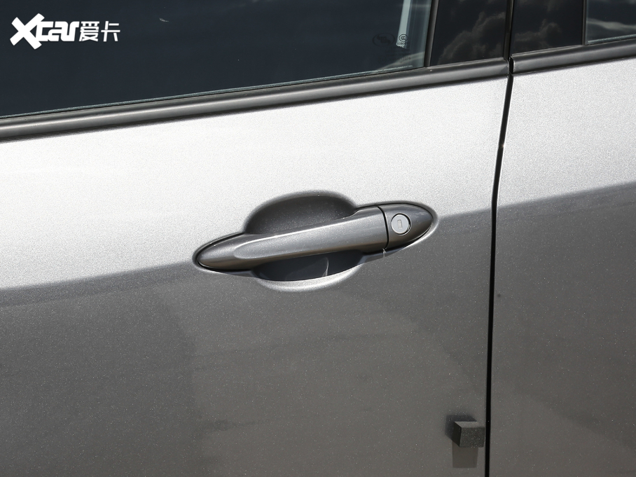 2020�����m�� �p�� Redline 530T �Ԅӿv���� 5+2��