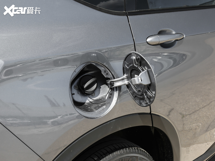 2020�����m�� �p�� Redline 530T �Ԅӿv���� 5+2��