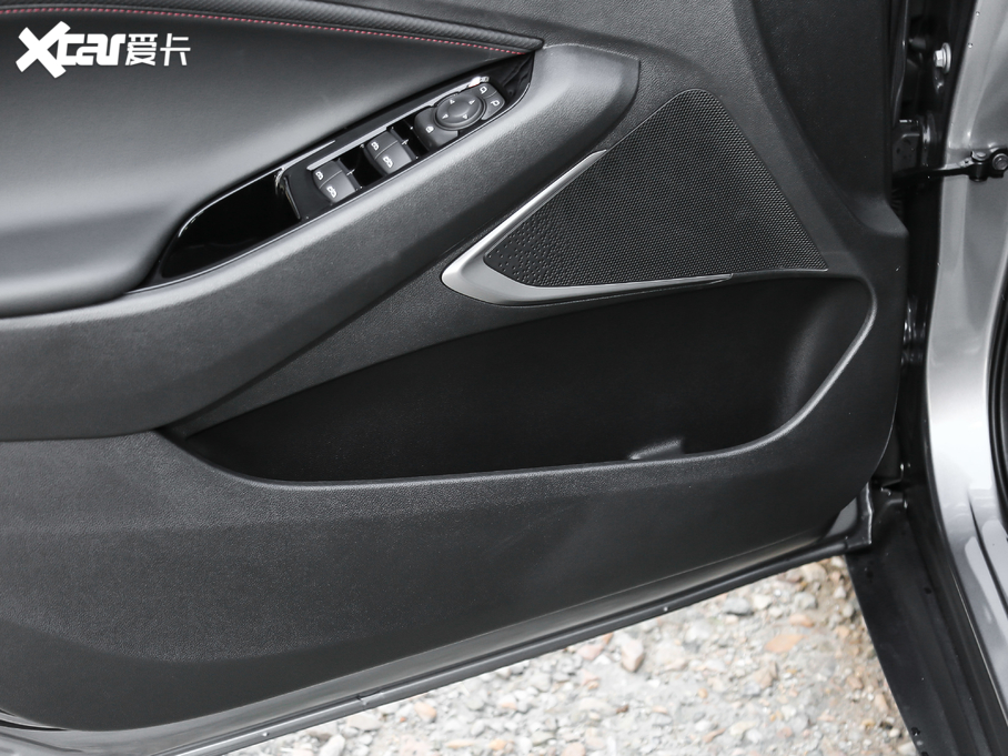 2020�����m�� �p�� Redline 530T �Ԅӿv���� 5+2��