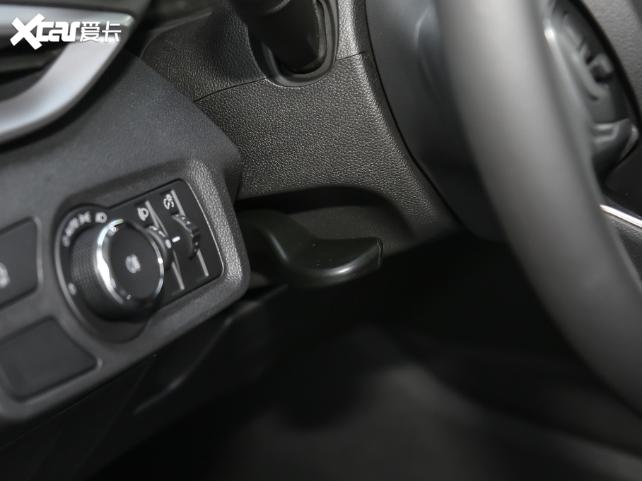 2020�����m�� �p�� Redline 530T �Ԅӿv���� 5+2��