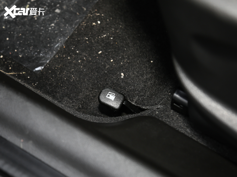 2020�����m�� �p�� Redline 530T �Ԅӿv���� 5+2��