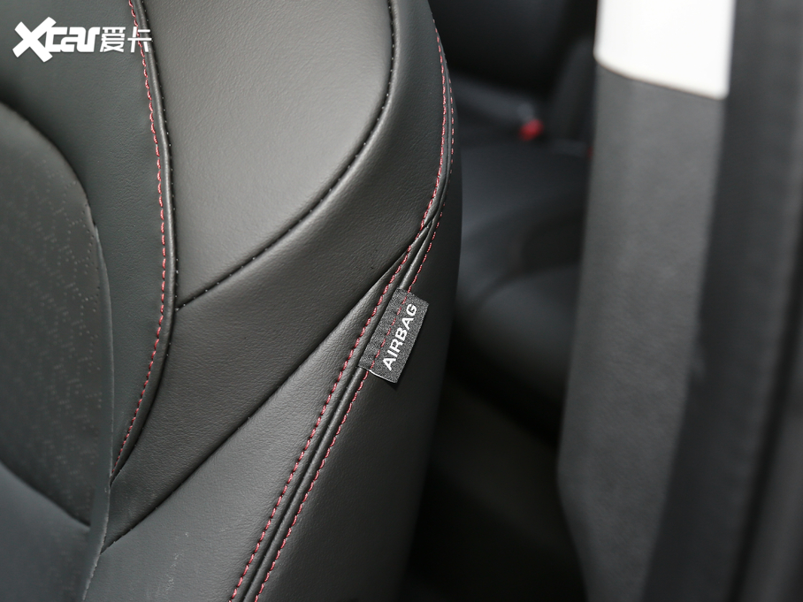 2020�����m�� �p�� Redline 530T �Ԅӿv���� 5+2��