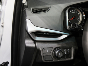 2020���p�� Redline 530T �Ԅӿv���� 5+2�� �п؅^