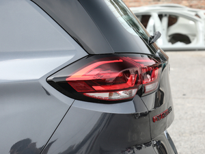 2020���p�� Redline 530T �Ԅ�ҫ���� 5+2�� �������^