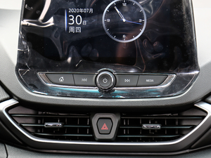 2020款轻混 Redline 530T 自动耀享版 5+2款 音响调节