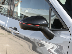 2020���p�� Redline 530T �Ԅӿv���� 5+2�� �������^