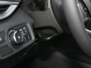 2020���p�� Redline 530T �Ԅӿv���� 5+2�� ���g����