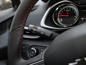 2020���p�� Redline 530T �Ԅӿv���� 5+2�� �п؅^