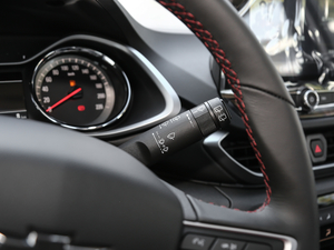 2020���p�� Redline 530T �Ԅӿv���� 5+2�� �п؅^