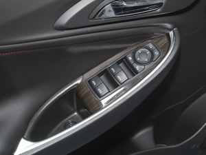 2020Redline 550T Jǰ g