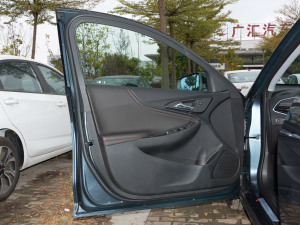 2021Redline 550T ԄJ {λ܇T