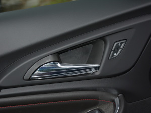 2021Redline 550T Ԅ(dng)J(lin) g