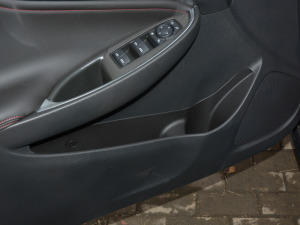 2021Redline 550T ԄJ ǰTg