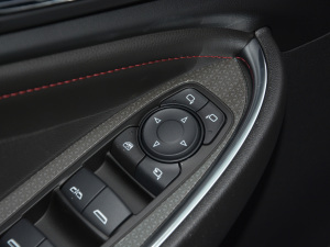 2021Redline 550T ԄJ п؅^