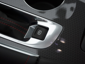 2021Redline 550T ԄJ v܇Ƅ