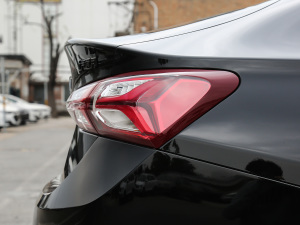 2021Redline 550T ԄJǰ ^