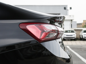 2021Redline 550T ԄJǰ ^