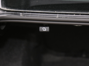 2021Redline 550T ԄJǰ g