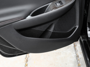 2021Redline 550T ԄJǰ g