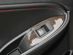 2021Redline 550T ԄJǰ g