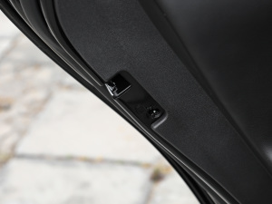 2021Redline 550T ԄJǰ g