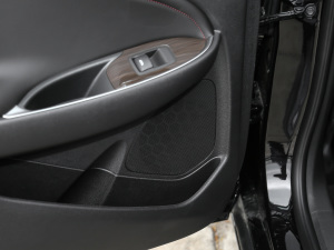 2021Redline 550T ԄJǰ g