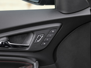 2021Redline 550T ԄJǰ g