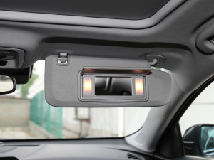 2021Redline 550T ԄJǰ g