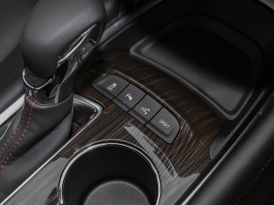 2021Redline 550T ԄJǰ п؅^