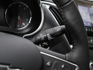 2021Redline 550T ԄJǰ п؅^