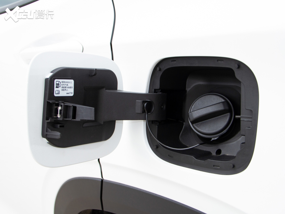 2021��� Redline 335T CVT�O�� ��VI